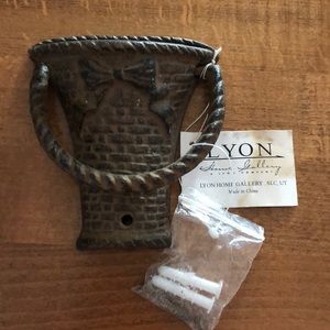 Door knocker